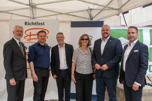 Topping-Out Ceremony for the “Job & Housing“ - Pilot Project in Berlin-Spandau